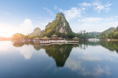 广东省肇庆市七星岩风景区自然风光