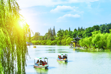 中国江苏省扬州市瘦西湖公园