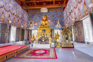 泰国甲米镇的克拉瓦兰佛寺庙的壁画