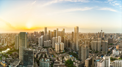 四川成都市中心天际线落日