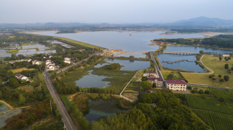 航拍江苏溧阳市社渚镇前宋水库湿地风光