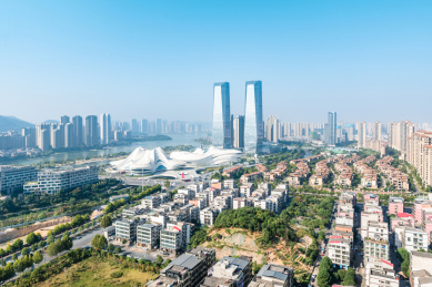 高楼俯瞰中国湖南省长沙城市建筑风光
