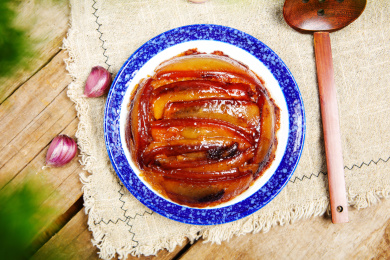 特色美食家常菜甜烧白