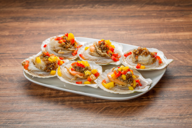 俯拍日本北海道大扇贝