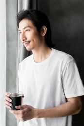 正在思考的男人
