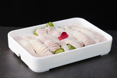 方盘里的重庆火锅配菜猪牙梗