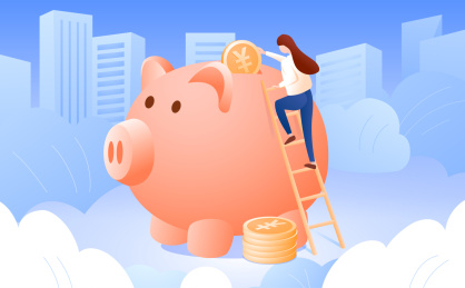 女孩踩在梯子上将金币投入储蓄罐