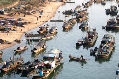 广东三水大塘，水上渔村