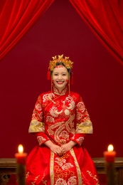 漂亮的古装新娘