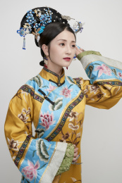 清代女性服饰古装造型
