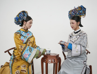 清代女性古装造型（清朝古装）