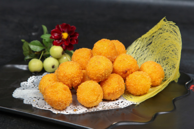 中餐美食-热菜-香芋地瓜丸