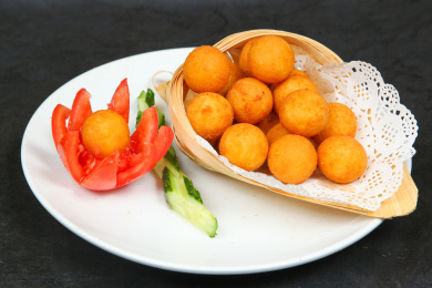 中餐美食-热菜-香芋地瓜丸