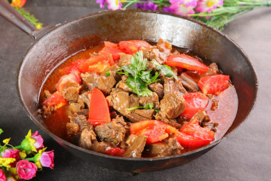 中餐美食-炖菜-西红柿炖牛腩