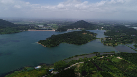 航拍中国江苏常州溧阳大溪水库湿地风光