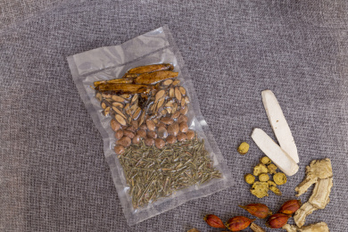 真空包装的中药汤剂麻黄汤