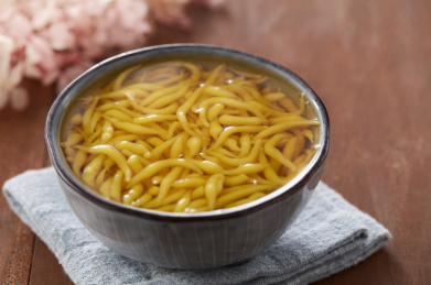 中国南方传统甜品糖水,槐花粉