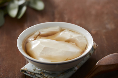 中国南方传统甜品糖水，豆腐花