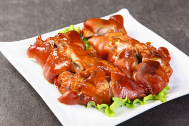 中餐美食-熏酱-酱猪蹄