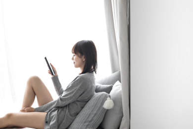 中国年轻女生居家人像