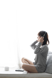 中国年轻女生居家人像
