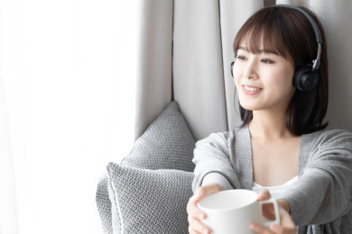 中国年轻女生居家人像