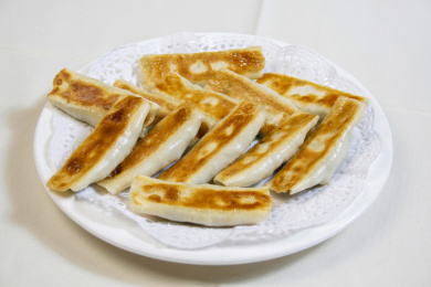 中餐美食-主食-锅贴