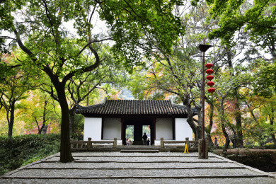 中国苏州天平山风景区古建筑