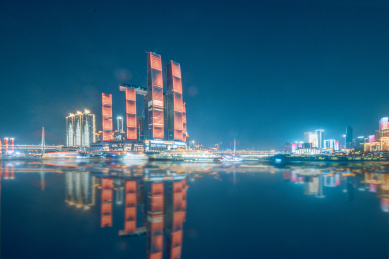 重庆朝天门来福士广场夜景前景