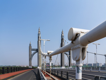 北京昌平南环大桥春季风光