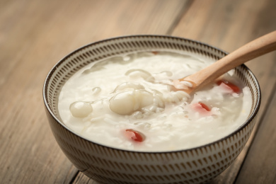 中国传统美食桂花酒酿小元宵