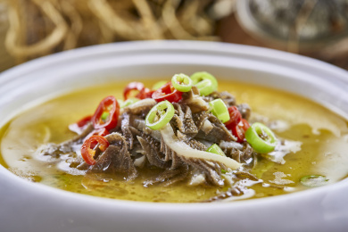 酸汤毛肚丝 中华料理