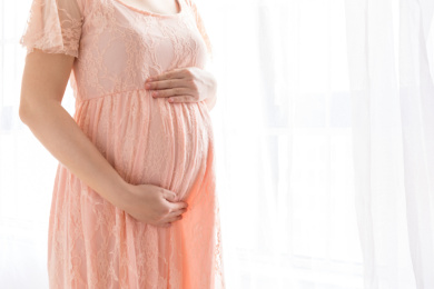 孕妇腹部特写虚焦