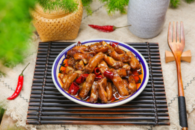 香辣鸡脚筋 鸡脚筋