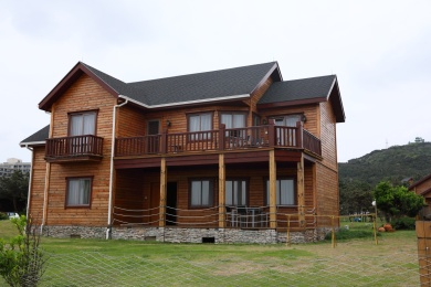 中国浙江舟山嵊泗基湖沙滩木屋别墅