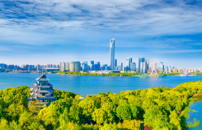 中国江苏省苏州市金鸡湖桃花岛与对岸湖东C