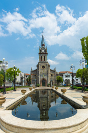 中国浙江省宁波市老外滩天主教堂