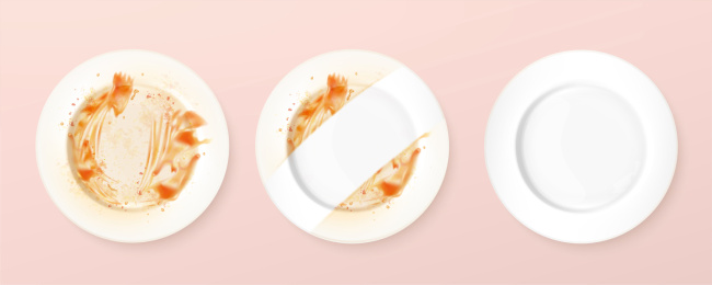 干净与沾满肉酱的盘子