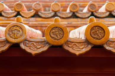 中国北京故宫里的古建筑屋檐