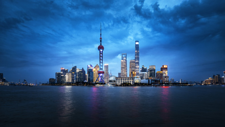 上海陆家嘴和外滩的夜景