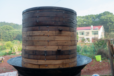 乡村喜宴蒸笼蒸菜 中国菜