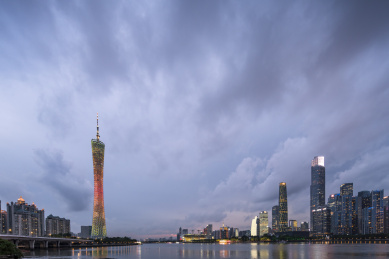 广州塔与珠江新城CBD夜景