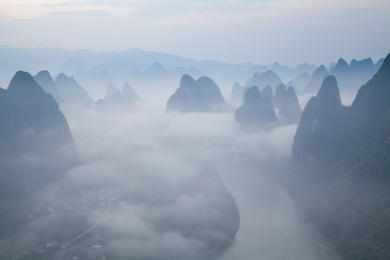 南岗排瑶寨日出