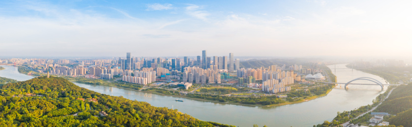 南宁五象新区商业区高楼晴天航拍风光