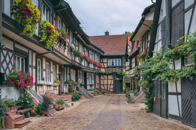 欧洲德国鲜花小镇根根巴赫街景