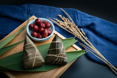 中国传统节日端午节的粽子和原料