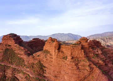 航拍霞光中的甘肃张掖平山湖大峡谷