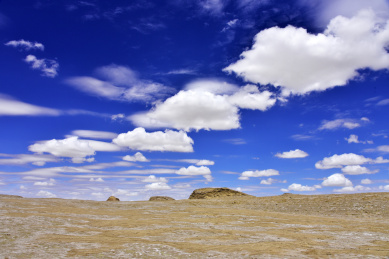 中国青海省大柴旦镇乌素特水上雅丹地质公园