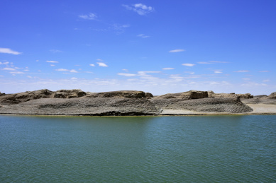 中国青海省大柴旦镇乌素特水上雅丹地质公园