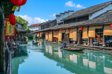 绍兴市安昌古镇老街道景观